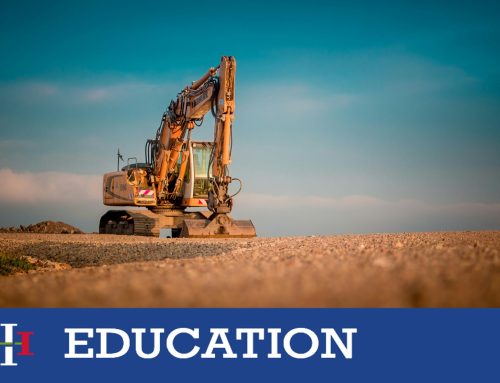 Should I Pay Cash or Finance? What to Consider When Acquiring Equipment